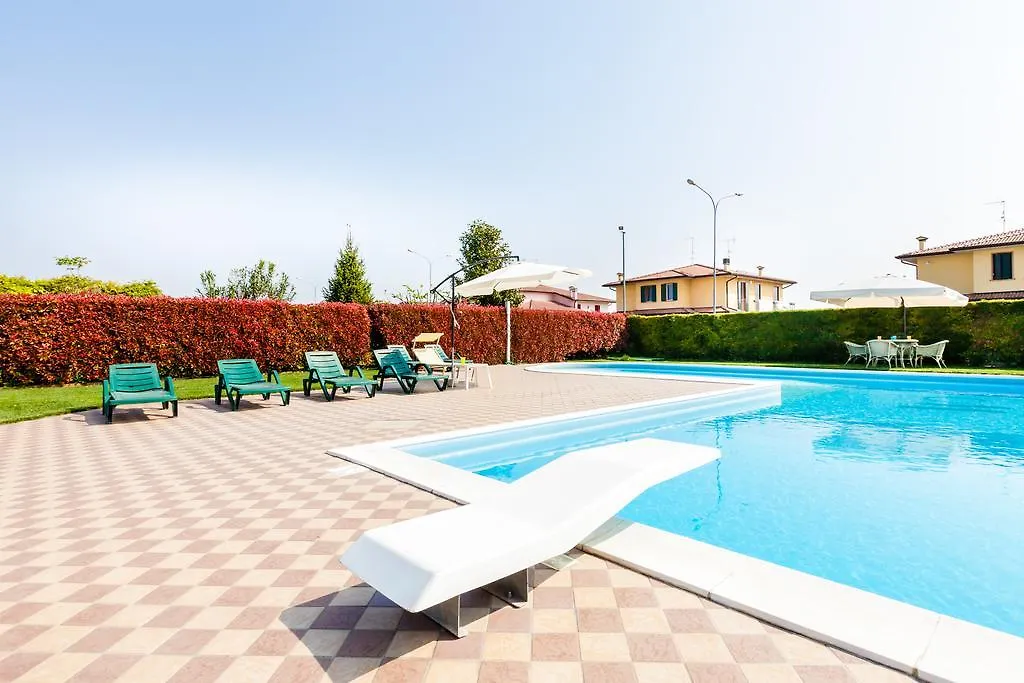 Villa Andrea & Viola Bionde di Visegna 0*,